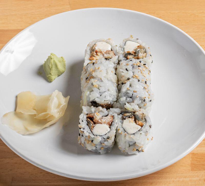 Black & White Roll